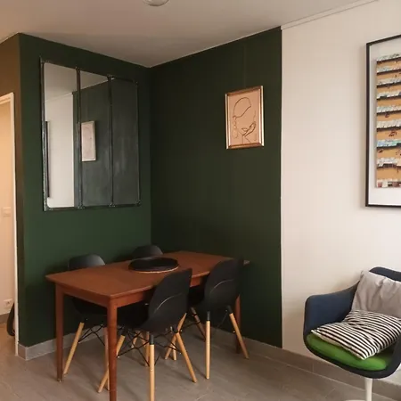 Apartment Sunny Flat In *